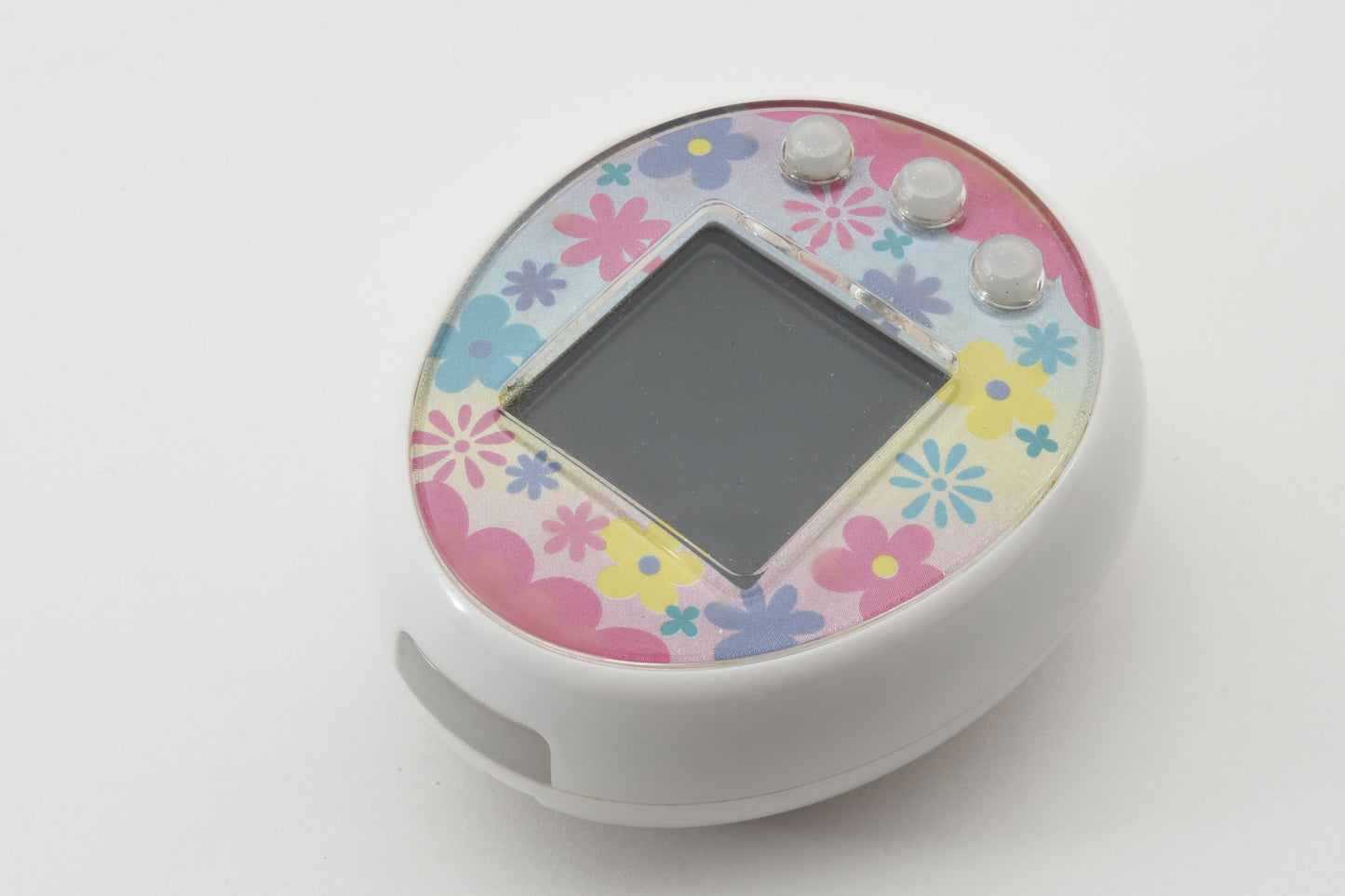 Bandai Tamagotchi Meets Pastel ver. White Virtual Pet TMGC Japan Tested