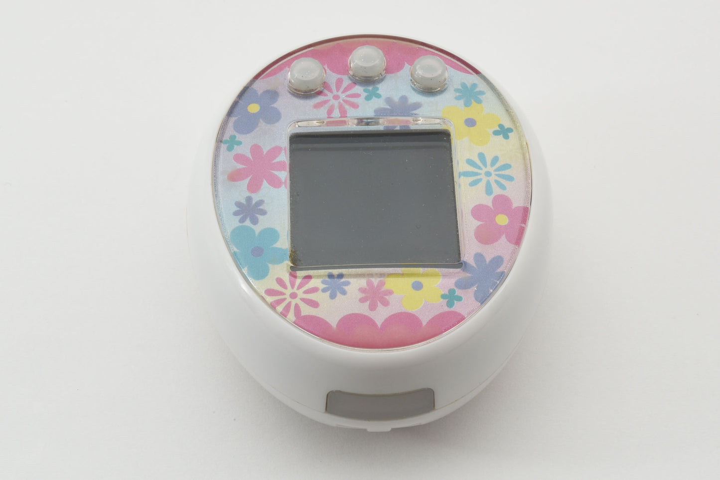 Bandai Tamagotchi Meets Pastel ver. White Virtual Pet TMGC Japan Tested