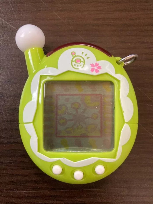 Bandai Tamagotchi Plus "Matcha Frill" Entama Green Virtual Pet TMGC Japan Tested